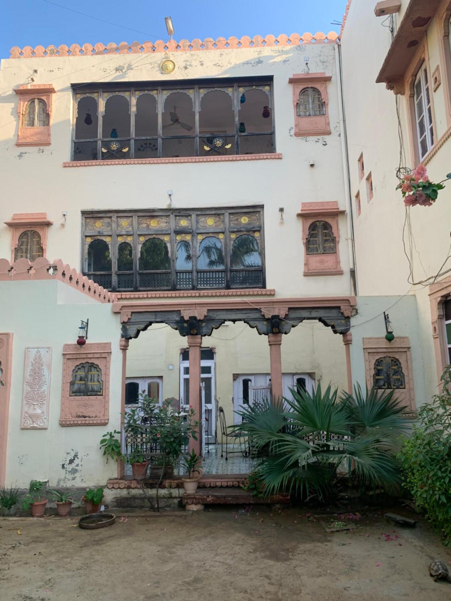 Kishan Palace-A Heritage Hotel Биканер Экстерьер фото
